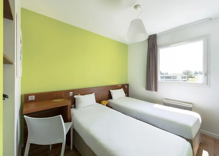 Sure By Western Guérande