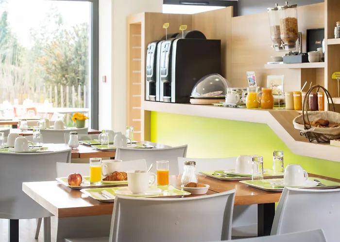 酒店 Sure By Western 3*