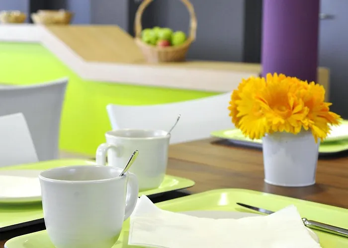 Sure By Western 酒店 3*