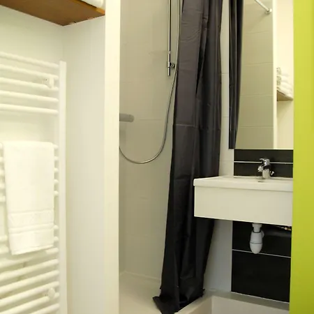 Sure By Western Guérande