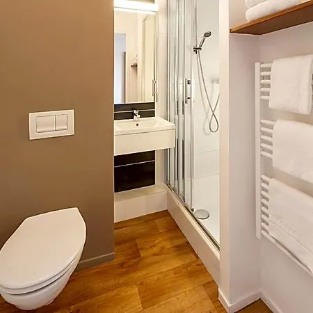 Sure By Western Hotel 3*