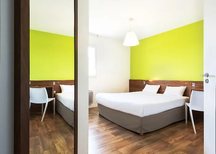 Sure By Western Hotel Guérande